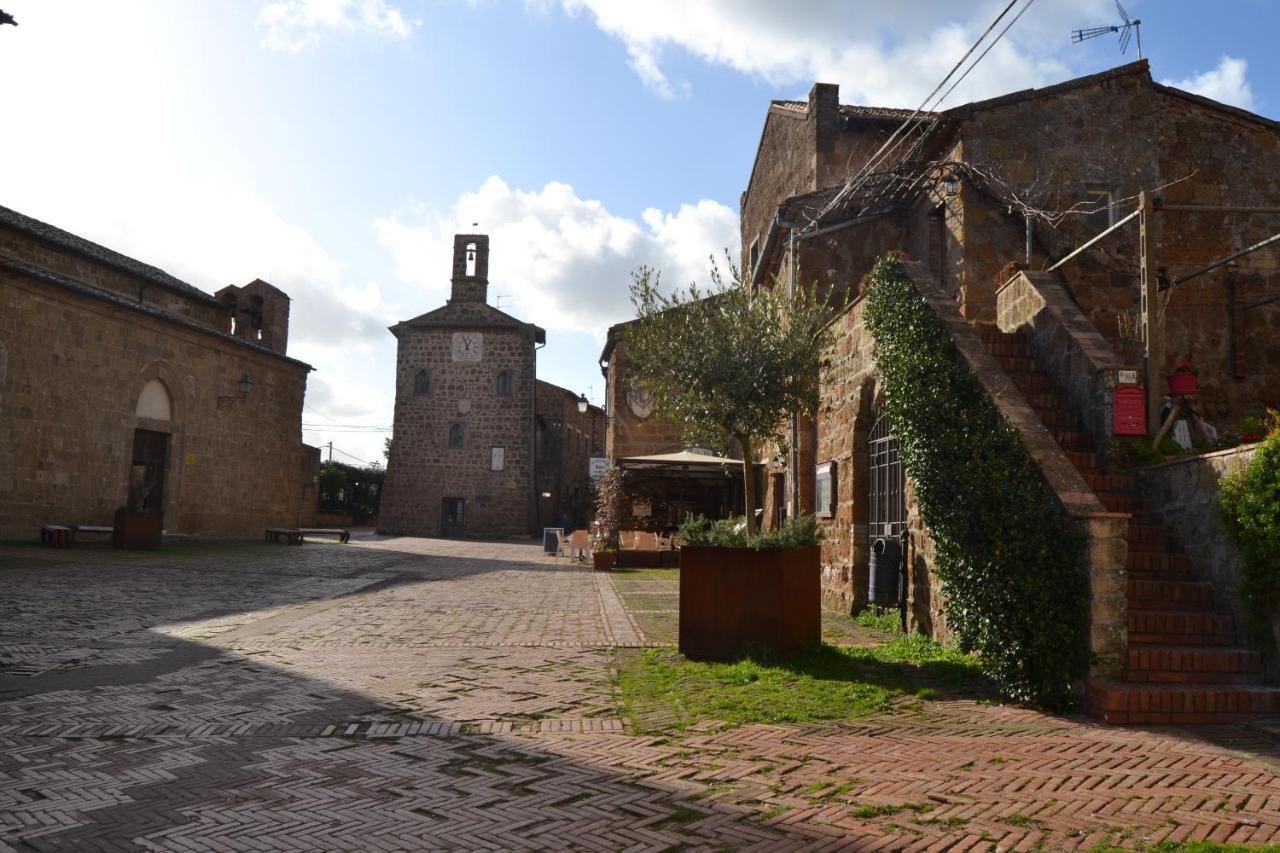 Notti Etrusche A * Sovana