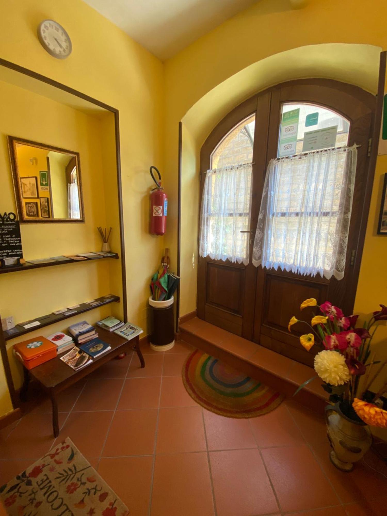 Notti Etrusche A Guest house Sovana