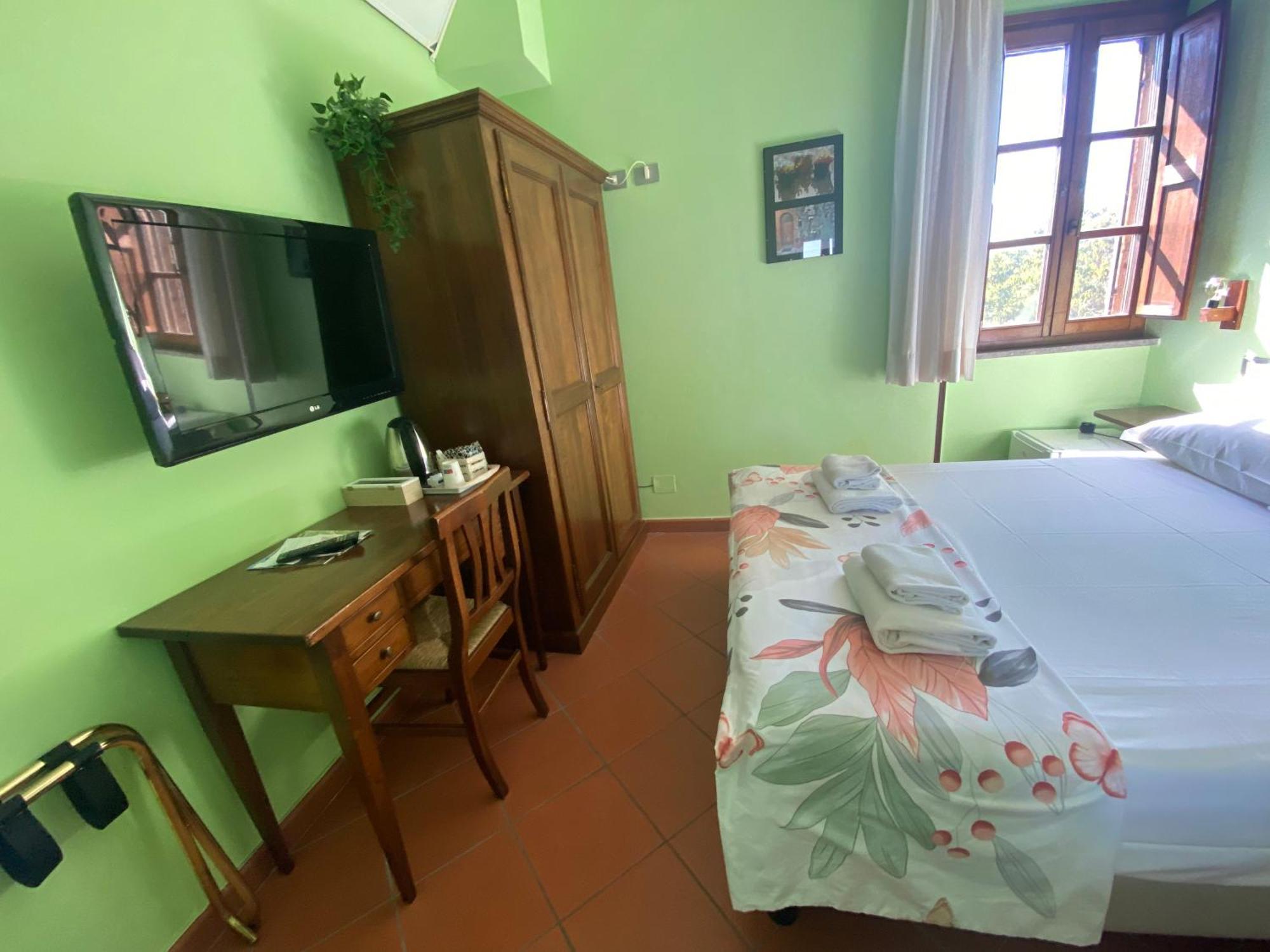 Notti Etrusche A * Sovana