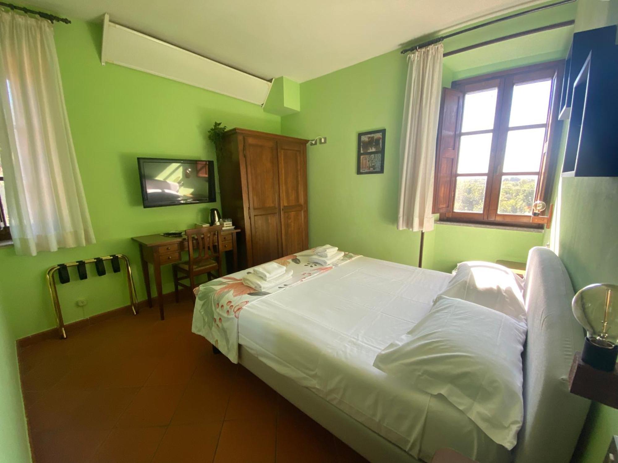 Notti Etrusche A Guest house Sovana